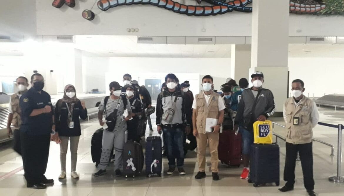 BP2MI Fasilitasi Kepulangan 30 PMI dari Suriname