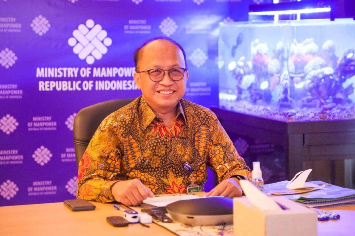 Sekjen Kemnaker Apresiasi Pelaksanaan Rangkaian Webinar Layanan Ketenagakerjaan Publik