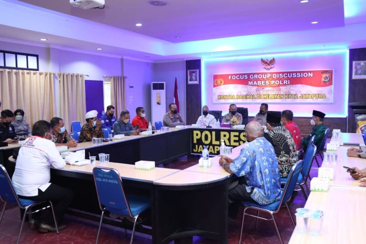 Cegah Paham Radikalisme dan Terorisme, Divisi Humas Polri Gelar FGD di Jayapura