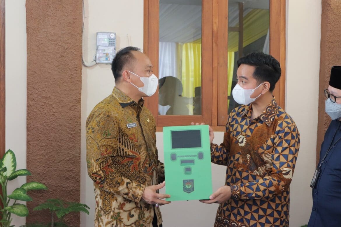 Kemendagri Kembali Berikan 5 ADM