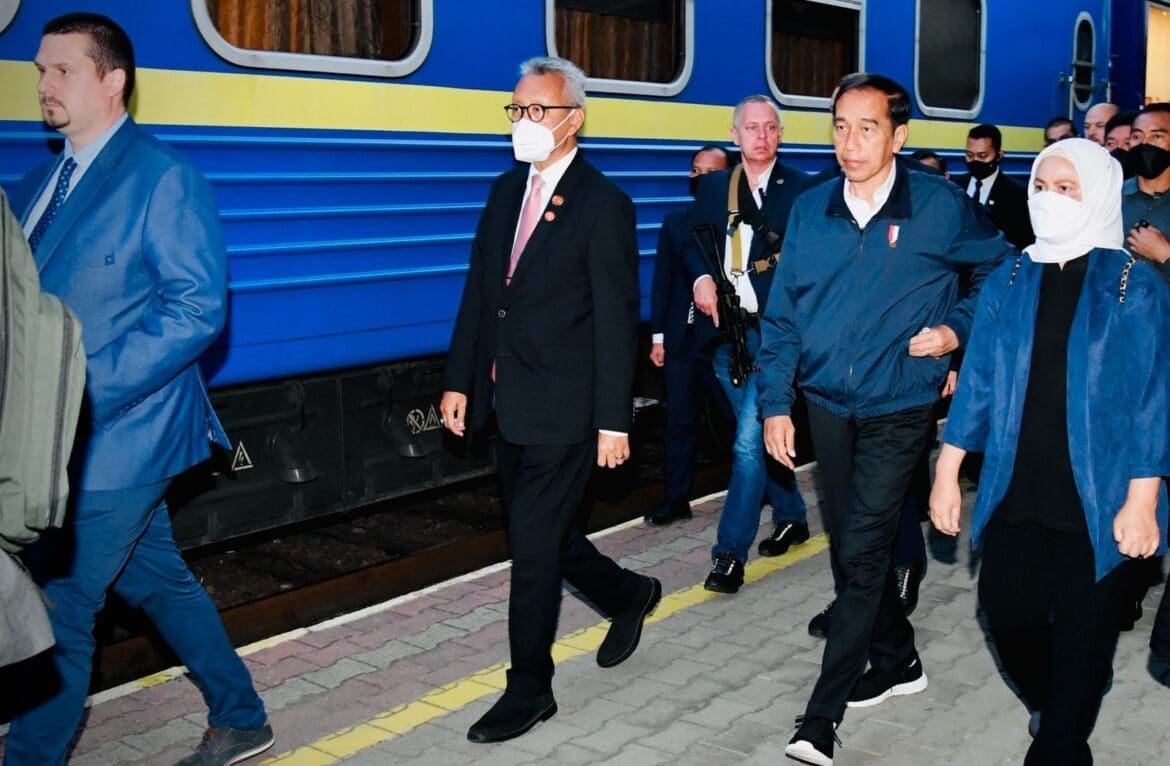 Presiden Jokowi Lanjutkan Kunjungan Kerja ke Ukraina Melalui Polandia
