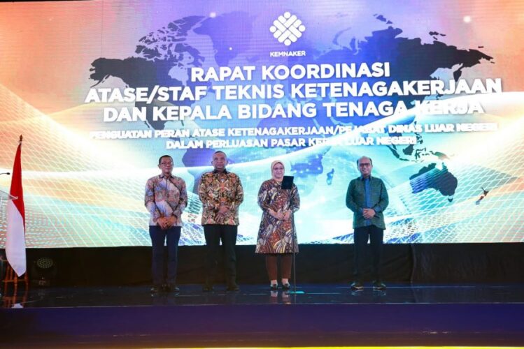 Menaker Ingatkan Atnaker PMI Bukan Lagi sebagai Obyek Penempatan