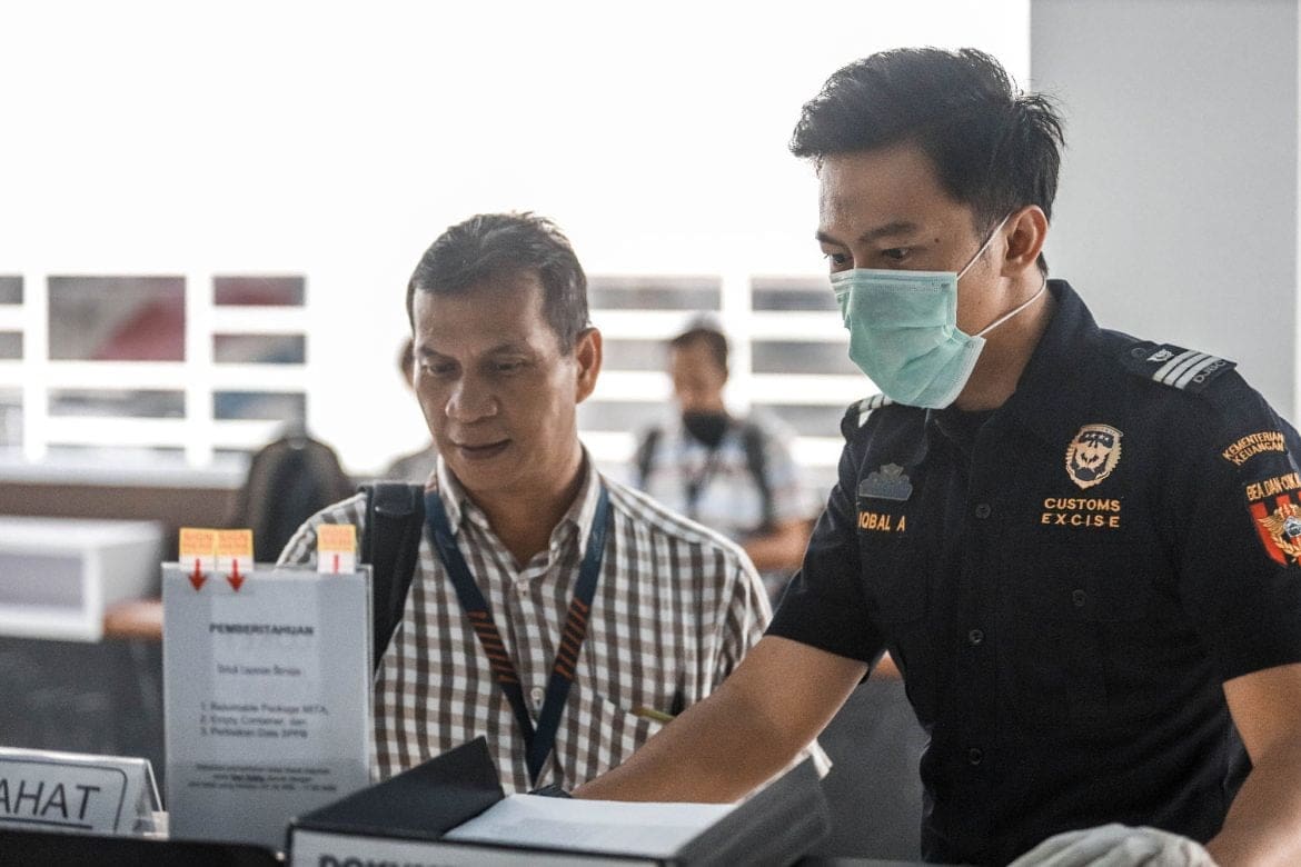 Bea Cukai Juanda Beri Pengetahuan Kepabeanan Kepada Puluhan Calon PMI