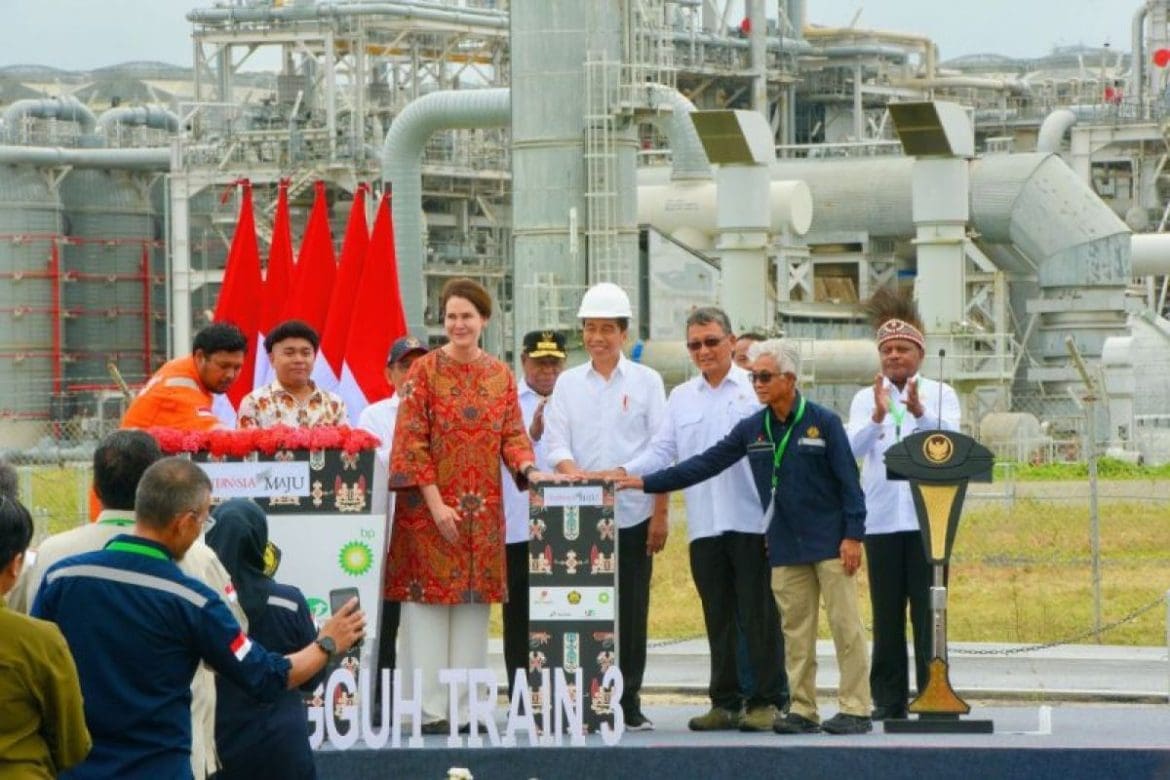 Presiden Resmikan Proyek Strategis Nasional Tangguh Train 3