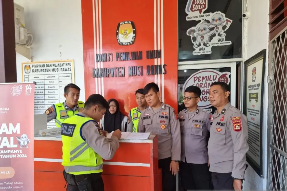 Polisi Lakukan Patroli Dialogis Cegah Konflik Pemilu di Musi Rawas 