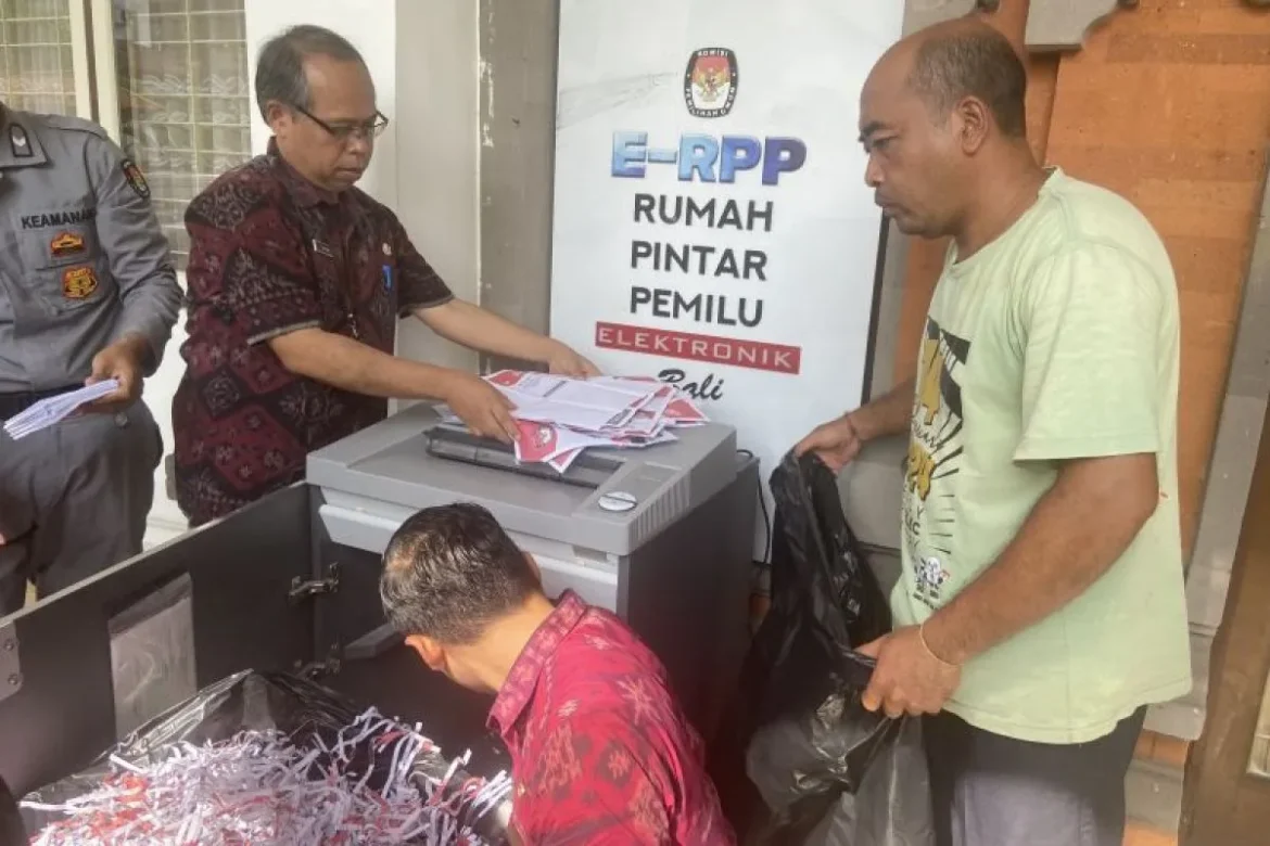 KPU Bali Musnahkan Ribuan Surat Suara Presiden dan DPRD