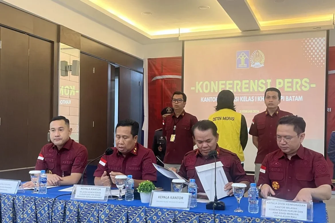 Warga Negara Jepang Buronan Polri Berasil ditangkap di Batam