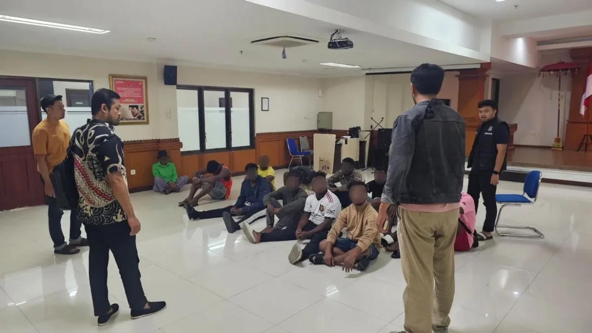 Imigrasi Ngurah Rai Bali Tangkap 24 WNA Afrika