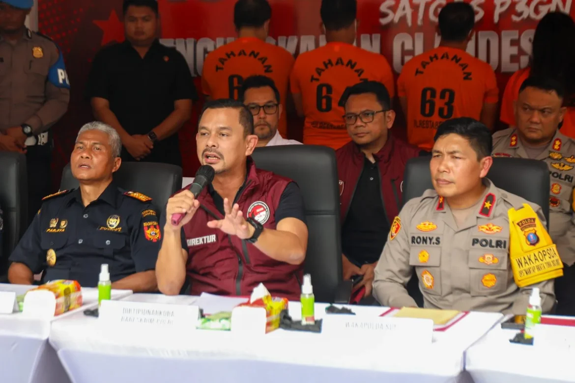 Polri Tangkap 6 Orang yang Terlibat di Pabrik Narkoba