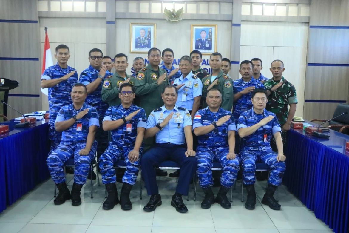 Danlanud Sultan Hasanuddin Bersama Dirjan Kodiklat AU Gelar Round Table Discussion