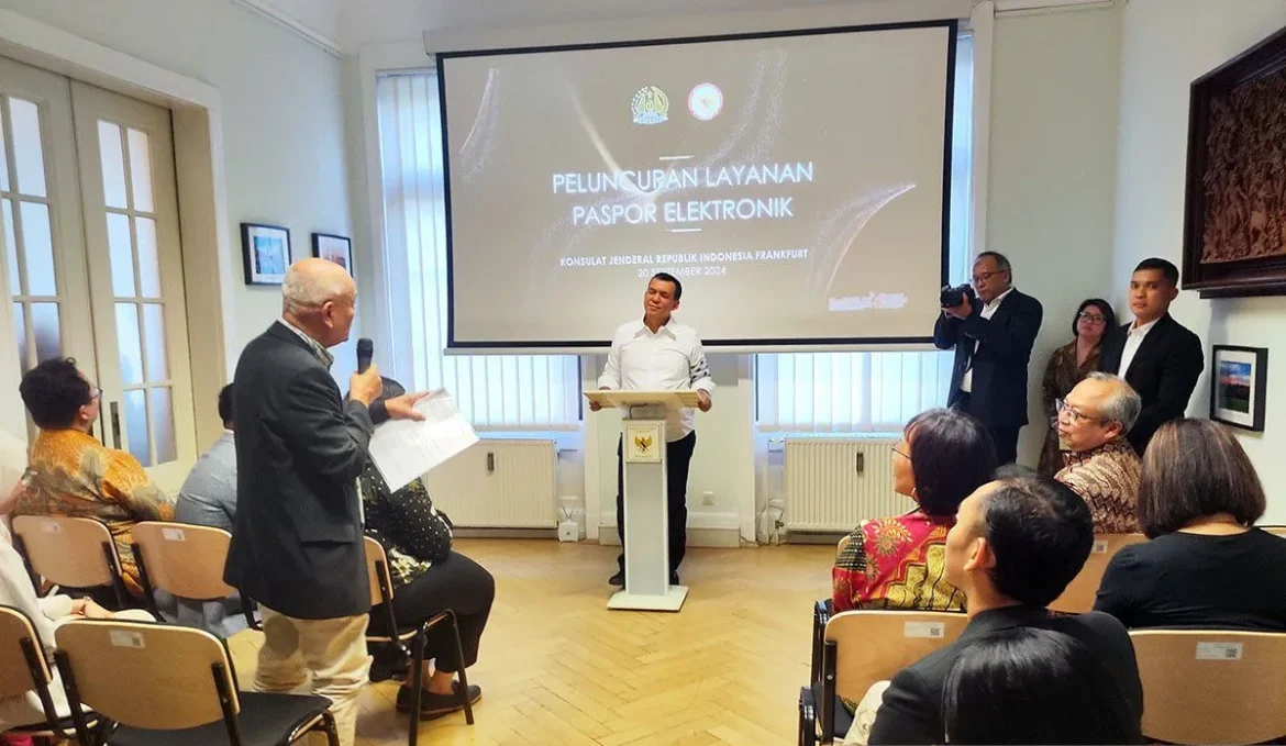 Dirjen: Layanan e-paspor di KJRI Frankfurt jawab kebutuhan WNI