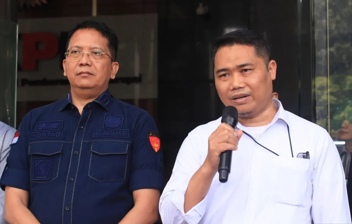 KPK temukan dokumen penting di mobil Harun Masiku
