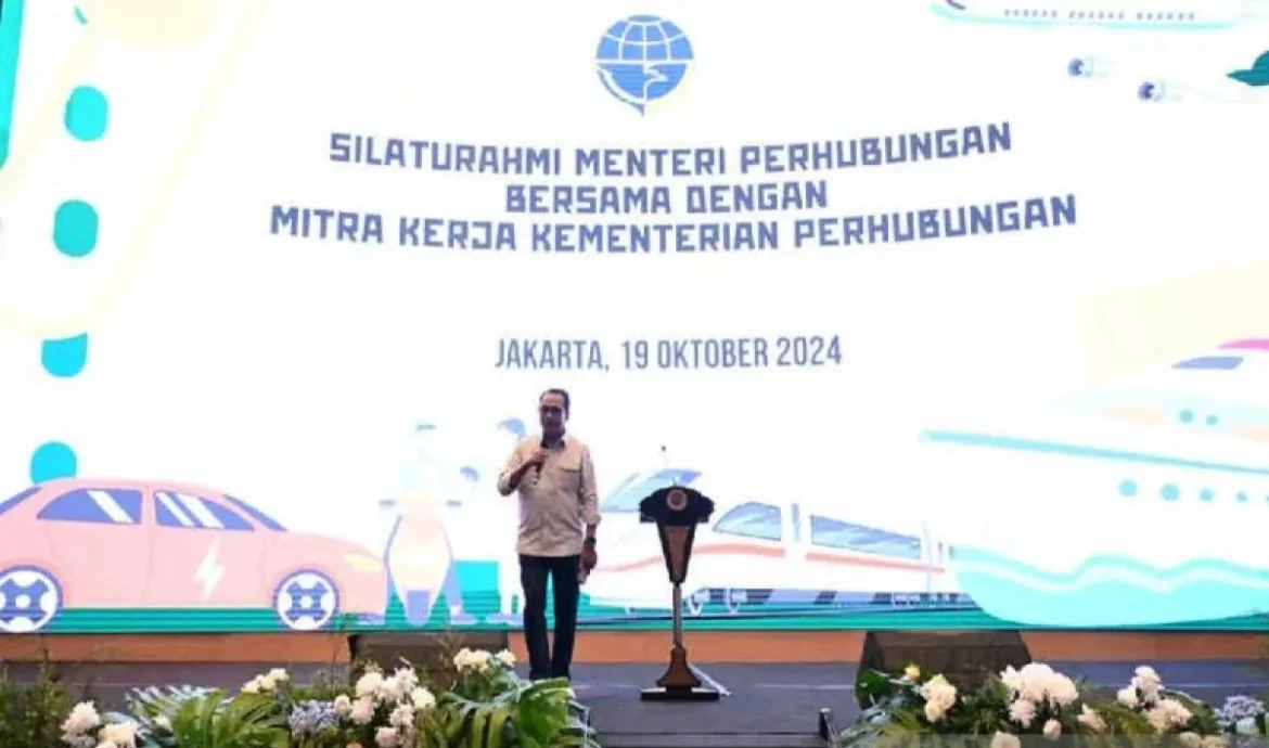 Menhub: Sinergi dan kolaborasi penting untuk membangun transportasi