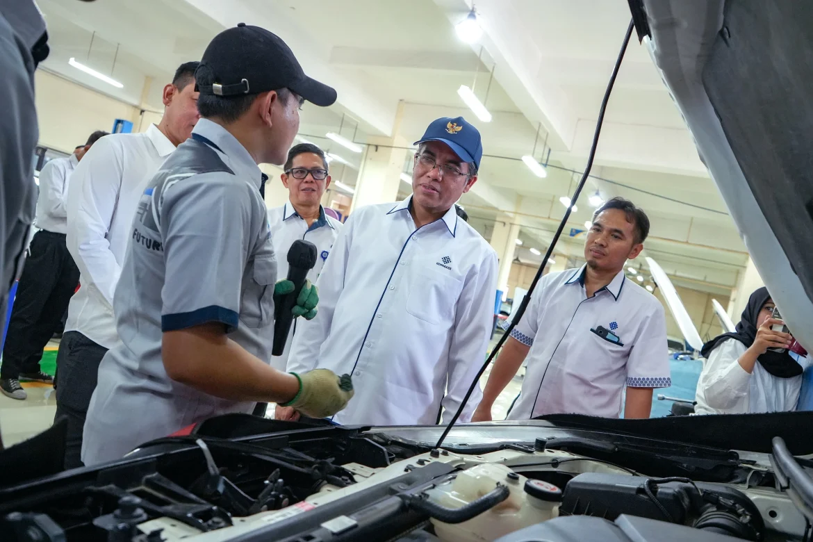 Menaker Tekankan Penguatan SDM Kompeten