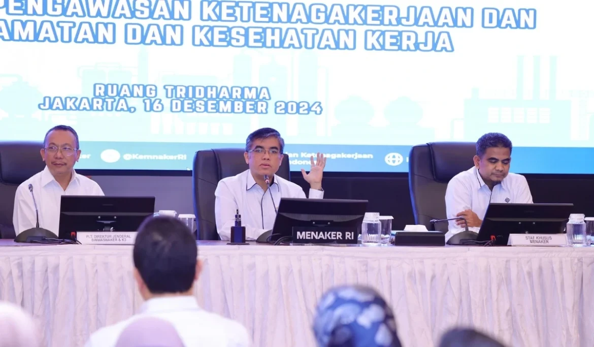 Menaker Tegaskan Pentingnya Integritas dan Reformasi Pengawas Ketenagakerjaan