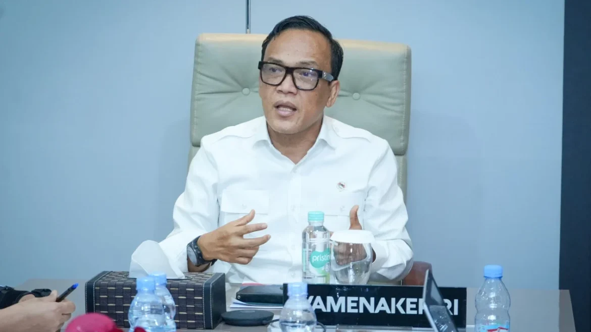 Wamenaker sosialisasikan program magang ke Jepang di Karawang