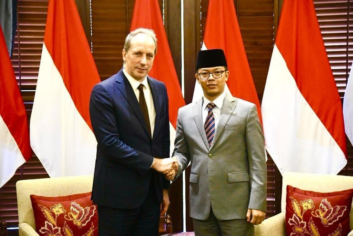 Menlu RI dan Duta Besar Prancis Bahas Penguatan Kemitraan Strategis