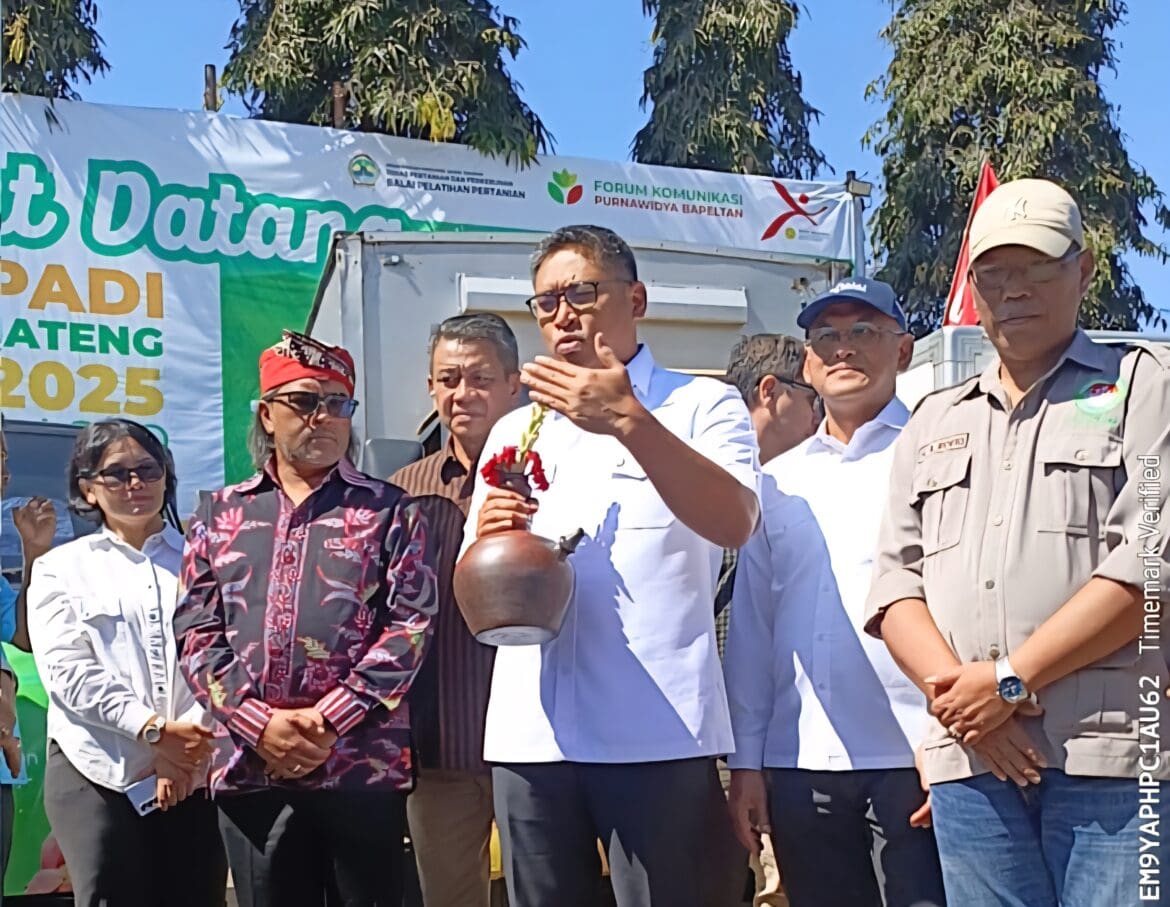 Wakil Menteri Pertanian (Wamentan), Sudaryono usai melepas ekspor komoditas pertanian di Kabupaten Temanggung, Jawa Tengah, Minggu (20/7/2025). Foto: Istimewa