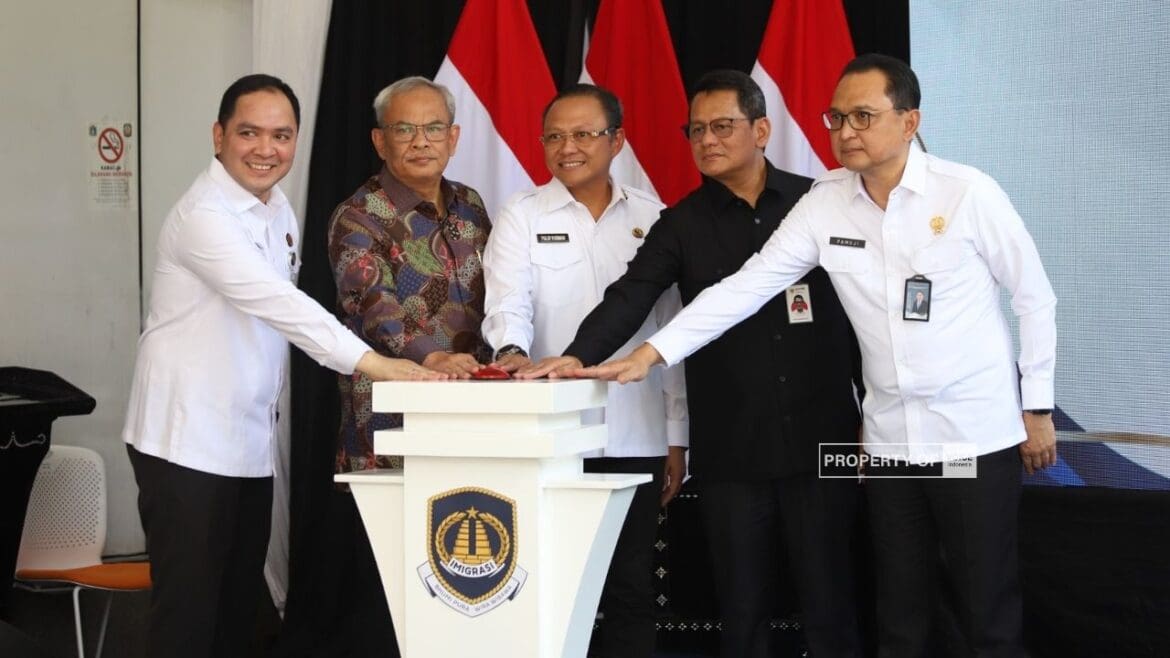 Foto : Imigrasi Jaksel Resmikan SIMPLE di Mal Pelayanan Publik (MPP) Provinsi Daerah Khusus Jakarta yang diresmikan pada selasa (25/11.2025).(dok.Voiceindonesia.co/Imigrasi Jaksel)