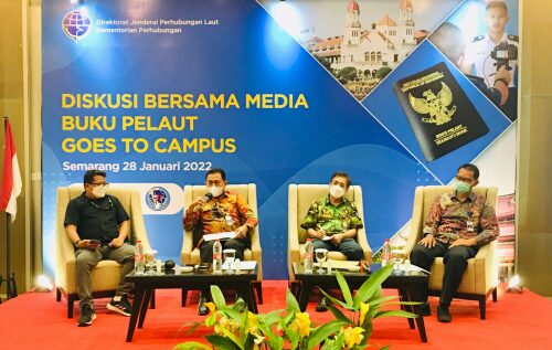 Kemenhub Jemput Bola Dengan Program "Buku Pelaut Goes To Campus" Kemenhub Jemput Bola Dengan Program "Buku Pelaut Goes To Campus"