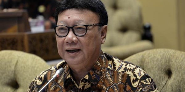 Menteri PANRB Minta ASN Berpartisipasi Aktif pada Long Form Sensus Penduduk 2020 Menteri PANRB Minta ASN Berpartisipasi Aktif pada Long Form Sensus Penduduk 2020