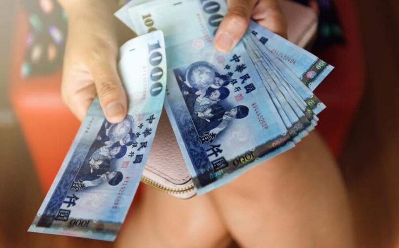 Pemerintah Berhasil Naikkan Upah PMI Sektor Domestik di Taiwan Pemerintah Berhasil Naikkan Upah PMI Sektor Domestik di Taiwan