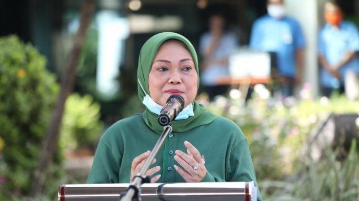 Menaker Umumkan Pencabutan Moratorium Penempatan PMI Menaker Umumkan Pencabutan Moratorium Penempatan PMI