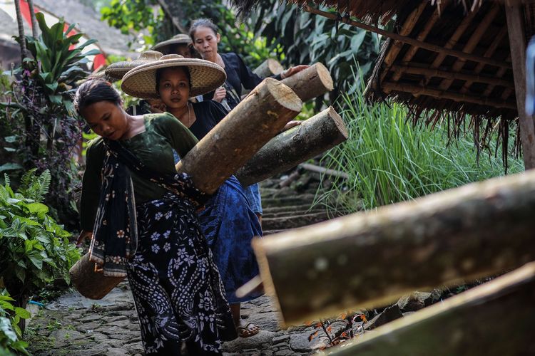 Suku Badui Dalam Putuskan Jaringan Internet Suku Badui Dalam Putuskan Jaringan Internet
