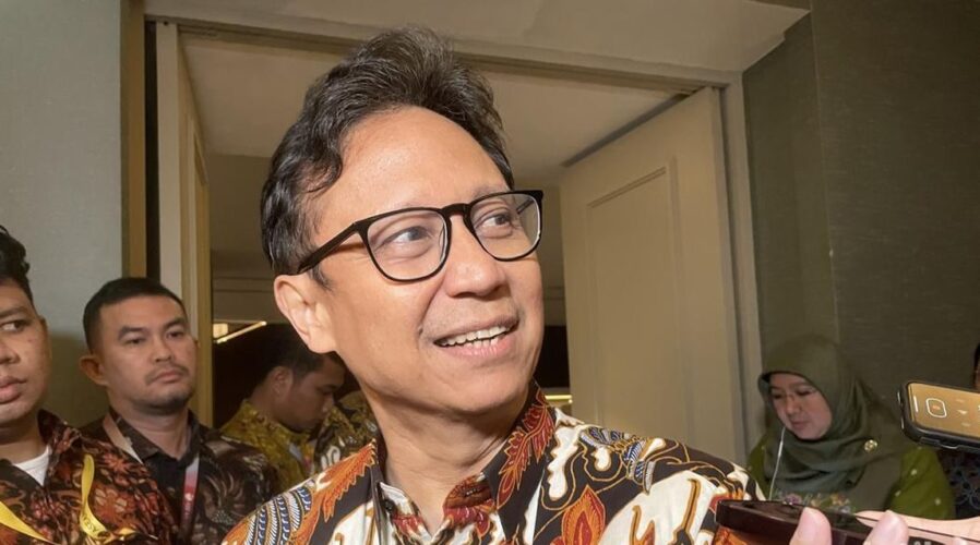 Menkes RI Sambut 'Pasukan Putih' Pemprov Jakarta, Apa Itu? Menkes RI Sambut 'Pasukan Putih' Pemprov Jakarta, Apa Itu?