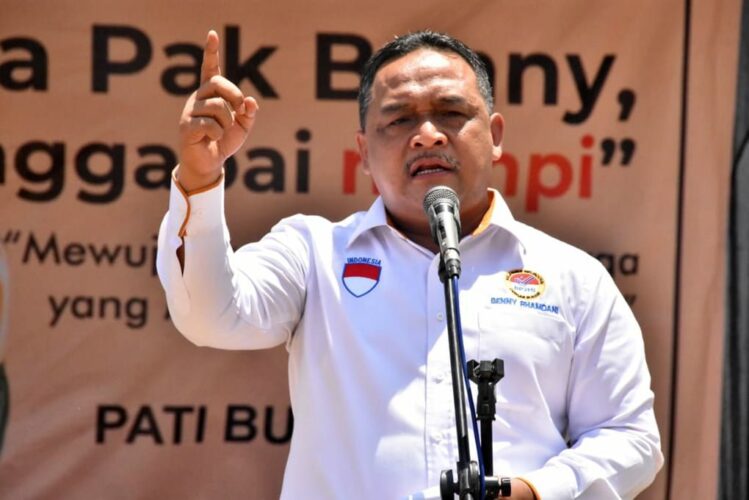 BP2MI Harap Revisi Aturan Pengiriman Barang PMI Segara Rampung BP2MI Harap Revisi Aturan Pengiriman Barang PMI Segara Rampung