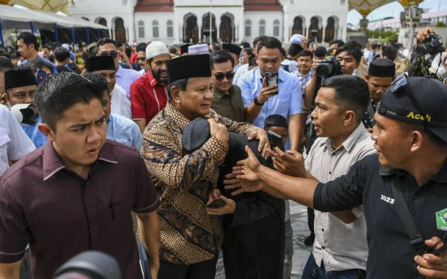 Prabowo Serahkan Kasus Penembakan Relawan Kepada Polisi Prabowo Serahkan Kasus Penembakan Relawan Kepada Polisi
