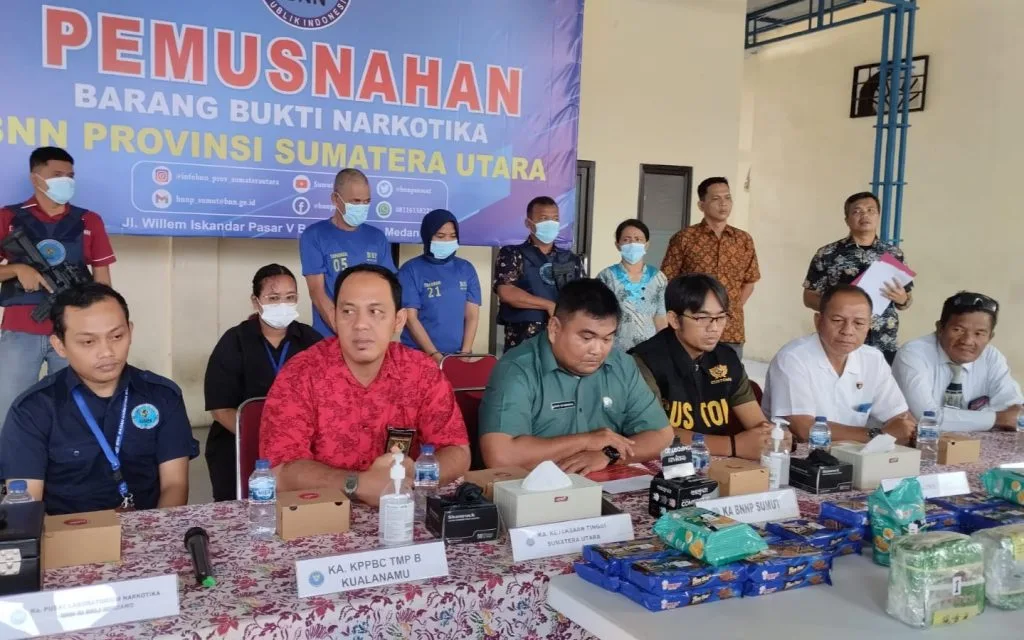 BNN Provinsi Sumut Musnahkan Tiga Kilogram Sabu-Sabu BNN Provinsi Sumut Musnahkan Tiga Kilogram Sabu-Sabu