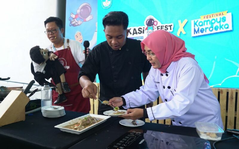 Revolusi Industri Peluang Pengembangan Vokasi Revolusi Industri Peluang Pengembangan Vokasi