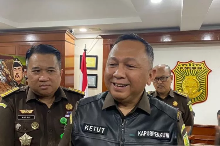 Kejagung Kembali Geledah Sejumlah Lokasi Kasus Tata Niaga Timah Kejagung Kembali Geledah Sejumlah Lokasi Kasus Tata Niaga Timah