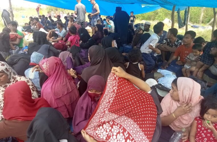 Polres Belawan: 147 Pengungsi Asal Rohingya Tiba di Desa Karang Gading Polres Belawan: 147 Pengungsi Asal Rohingya Tiba di Desa Karang Gading