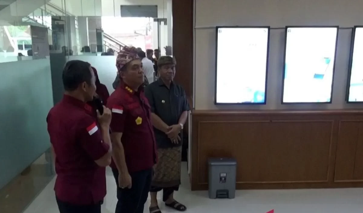 Dirjen Imigrasi Resmikan Kantor di Singaraja Maksimalkan Pelayanan WNA Dirjen Imigrasi Resmikan Kantor di Singaraja Maksimalkan Pelayanan WNA