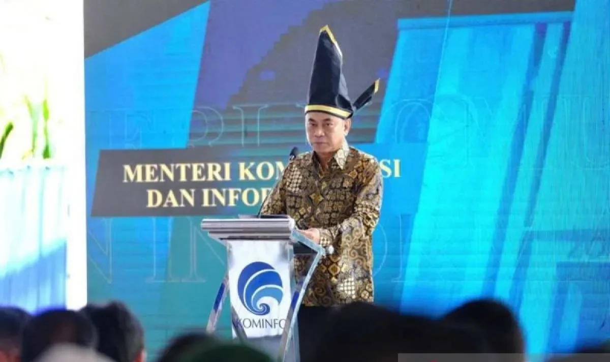 Menkominfo Targetkan Kecepatan Internet Indonesia Lompat 30 Kali Lipat Menkominfo Targetkan Kecepatan Internet Indonesia Lompat 30 Kali Lipat