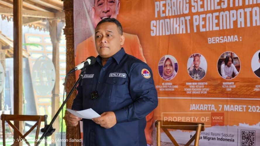 BP2MI Bedah Buku Perang Semesta Melawan Sindikat Penempatan Ilegal BP2MI Bedah Buku Perang Semesta Melawan Sindikat Penempatan Ilegal