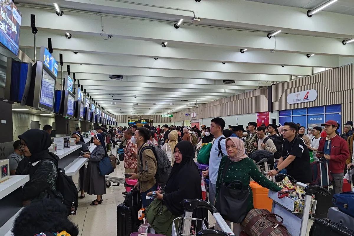 Bandara Soetta Mulai Ramai Pemudik Bandara Soetta Mulai Ramai Pemudik