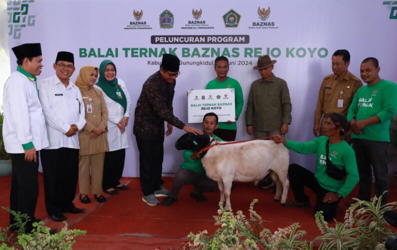 BAZNAS RI Luncurkan Program Balai Ternak BAZNAS RI Luncurkan Program Balai Ternak