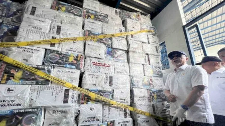 Serikat Pekerja Tagih Janji Prabowo Soal Berantas Impor Ilegal Serikat Pekerja Tagih Janji Prabowo Soal Berantas Impor Ilegal
