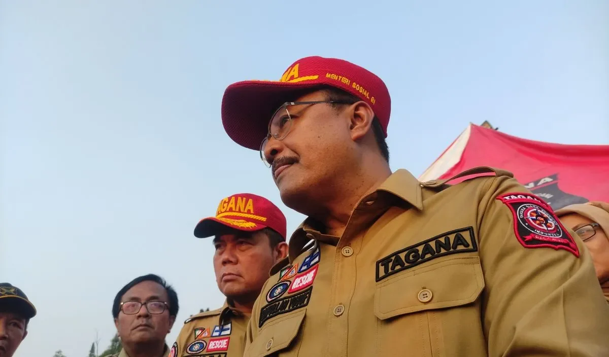 Mensos Pastikan Distribusi Bantuan Bencana Paling Lama Dua Jam Mensos Pastikan Distribusi Bantuan Bencana Paling Lama Dua Jam