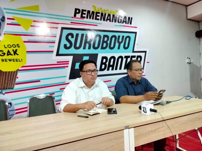 Armuji Sebut Warga Surabaya Cerdas Gunakan Hak Pilih Armuji Sebut Warga Surabaya Cerdas Gunakan Hak Pilih