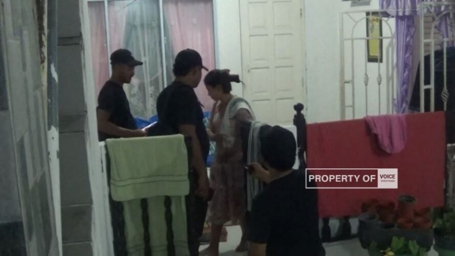 Polisi Gerebek Rumah jadi Penampungan CPMI Ilegal di Tanjungpinang Polisi Gerebek Rumah jadi Penampungan CPMI Ilegal di Tanjungpinang