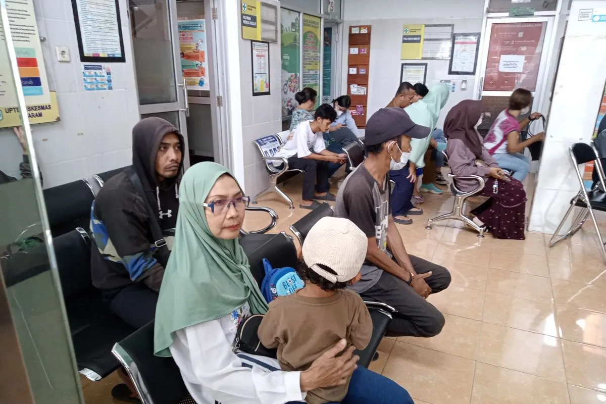 Dinkes Mataram Mulai Layanan Pemeriksaan Kesehatan Gratis Dinkes Mataram Mulai Layanan Pemeriksaan Kesehatan Gratis