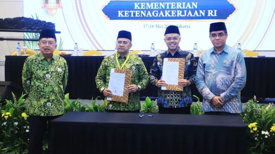 Kemnaker Dorong Masjid Jadi Pusat Pelatihan Vokasi Kemnaker Dorong Masjid Jadi Pusat Pelatihan Vokasi