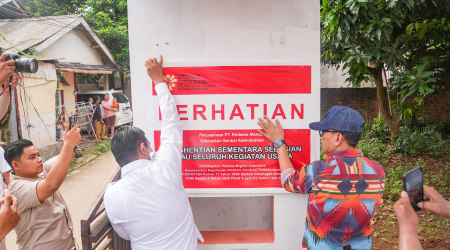 Karding Segel Perusahaan di Bekasi Akibat Mengabaikan Hak Pekerja Karding Segel Perusahaan di Bekasi Akibat Mengabaikan Hak Pekerja
