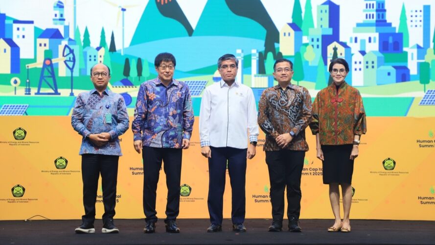 Menaker Dorong Kompetensi Tenaga Kerja Hadapi Transisi Energi Menaker Dorong Kompetensi Tenaga Kerja Hadapi Transisi Energi