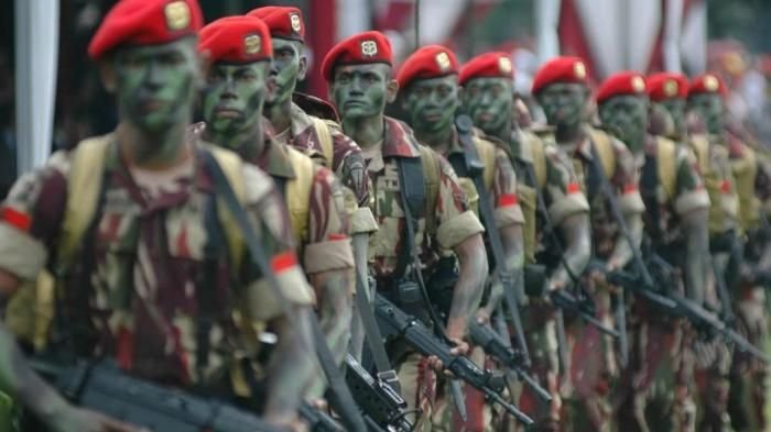 Komisaris BUMN dari Militer dan Kepolisian, Parlemen Bela Pemerintah Komisaris BUMN dari Militer dan Kepolisian, Parlemen Bela Pemerintah