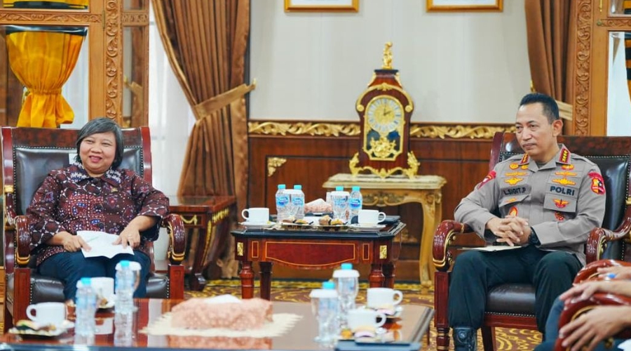 Komnas HAM Diminta Kawal Prosedur Pengamanan Aksi Unjuk Rasa oleh Polri Komnas HAM Diminta Kawal Prosedur Pengamanan Aksi Unjuk Rasa oleh Polri
